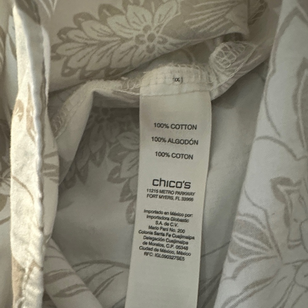 Chico's 100%‎ Cotton Women’s Top - Picture 4 of 4